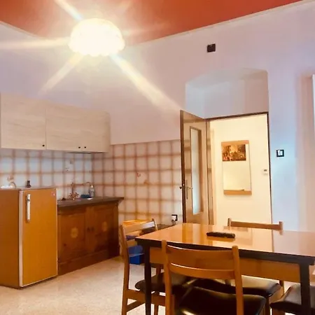 Ada Apartament *